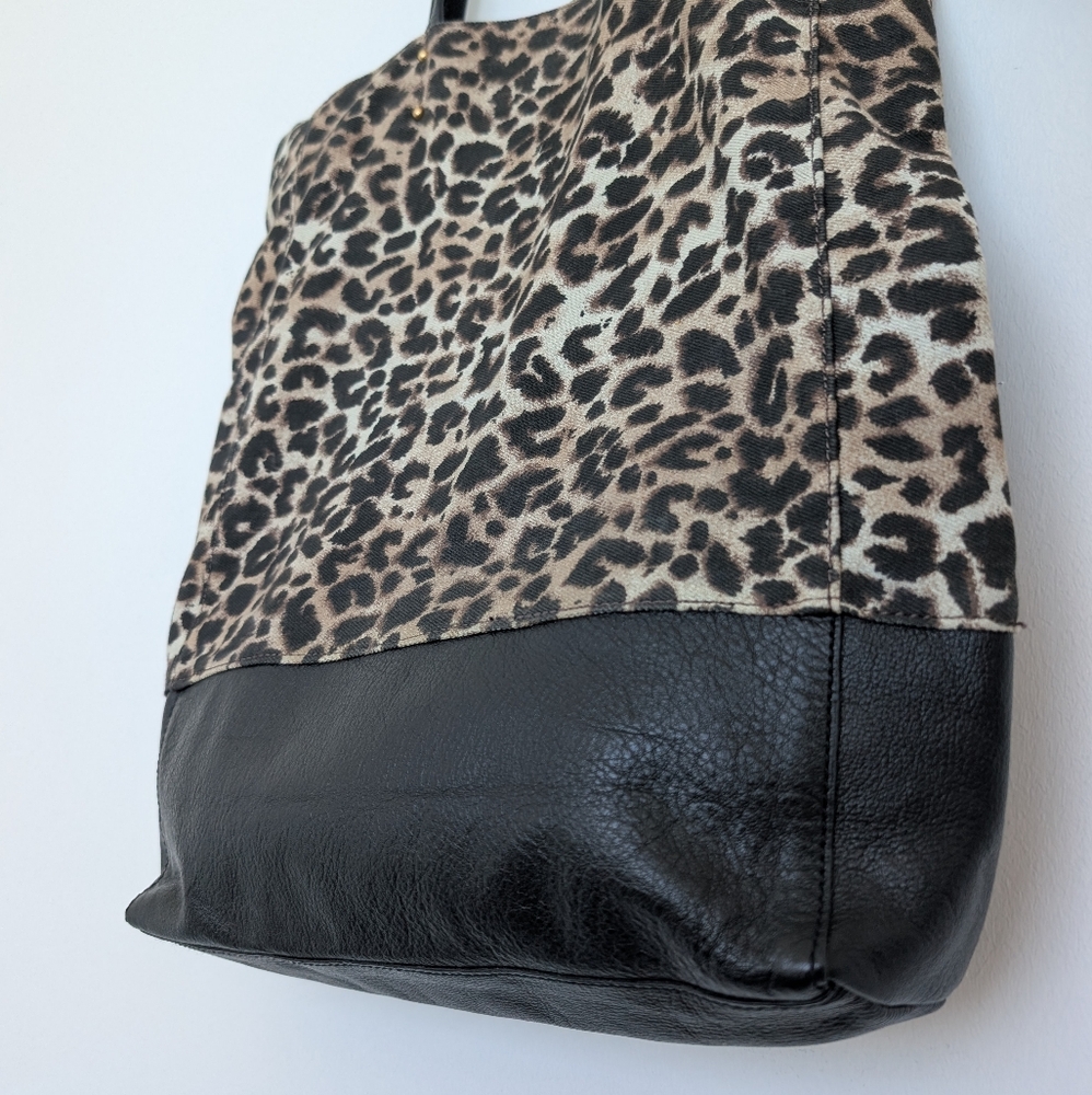 Rebecca Minkoff Leopard Animal Print Tote Bag with Pebbled Leather Accents - Picture 8 of 16